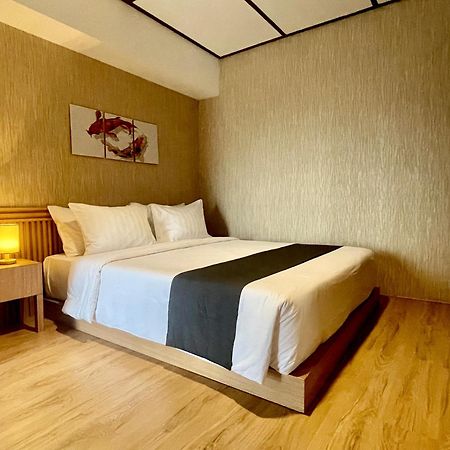 Nemuru Hotel Ciputat Pondokcabe Hilir Bagian luar foto