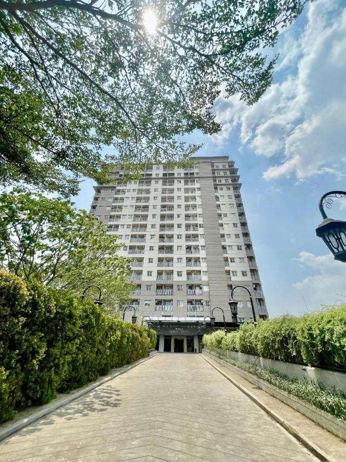 Nemuru Hotel Ciputat Pondokcabe Hilir Bagian luar foto