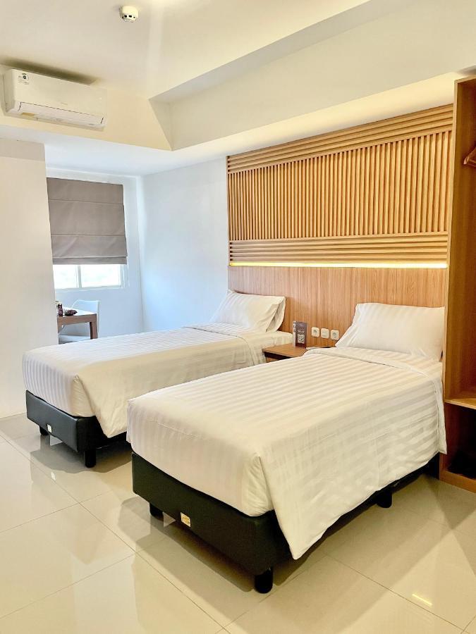 Nemuru Hotel Ciputat Pondokcabe Hilir Bagian luar foto