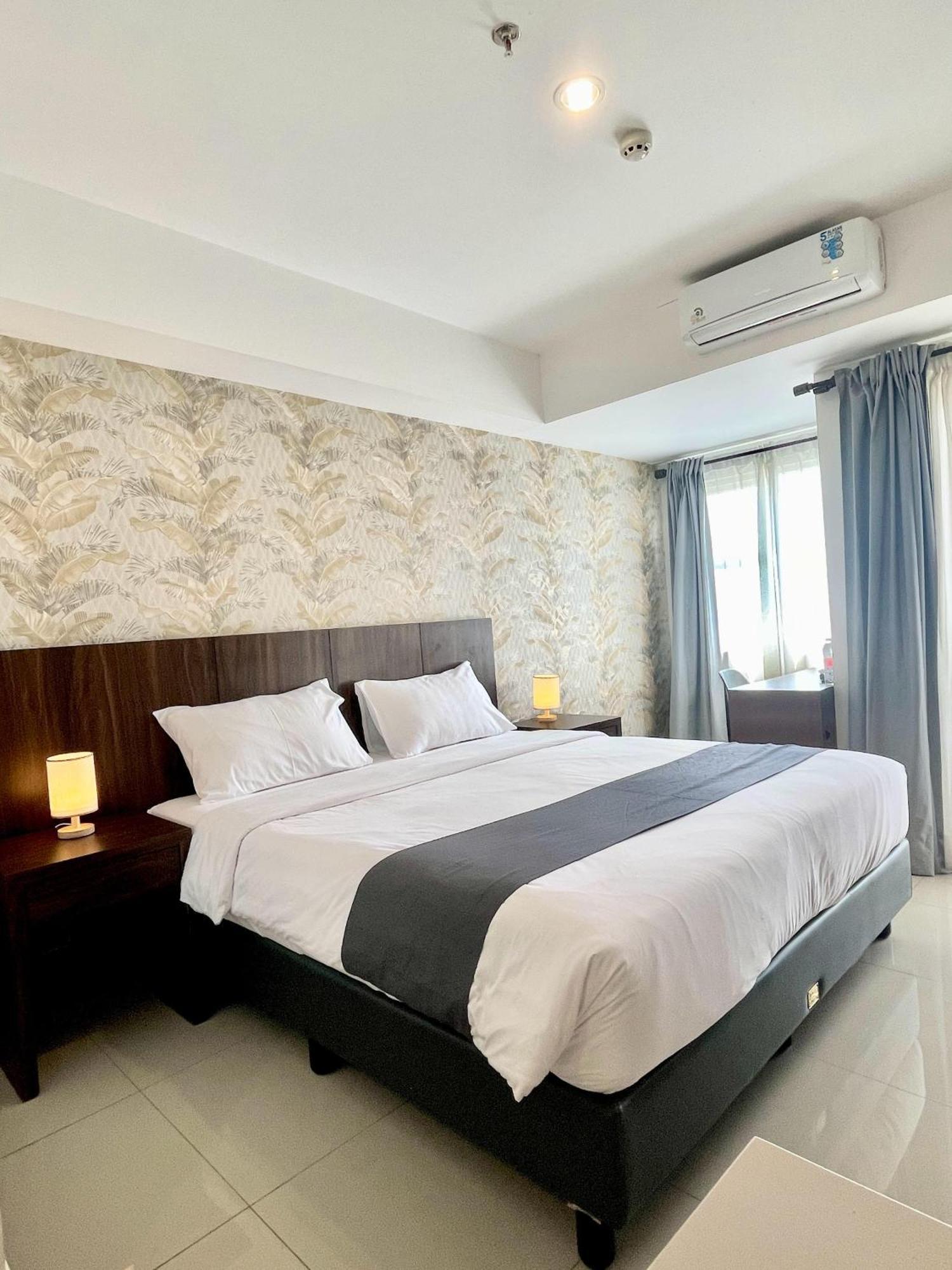 Nemuru Hotel Ciputat Pondokcabe Hilir Bagian luar foto